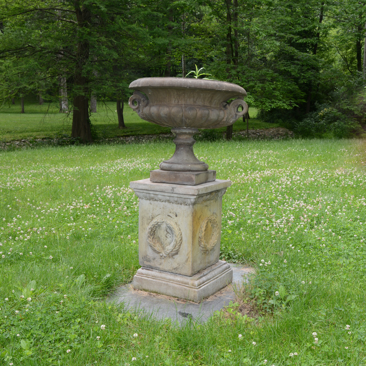 Outdoor Concrete Pillar and Urn Planter