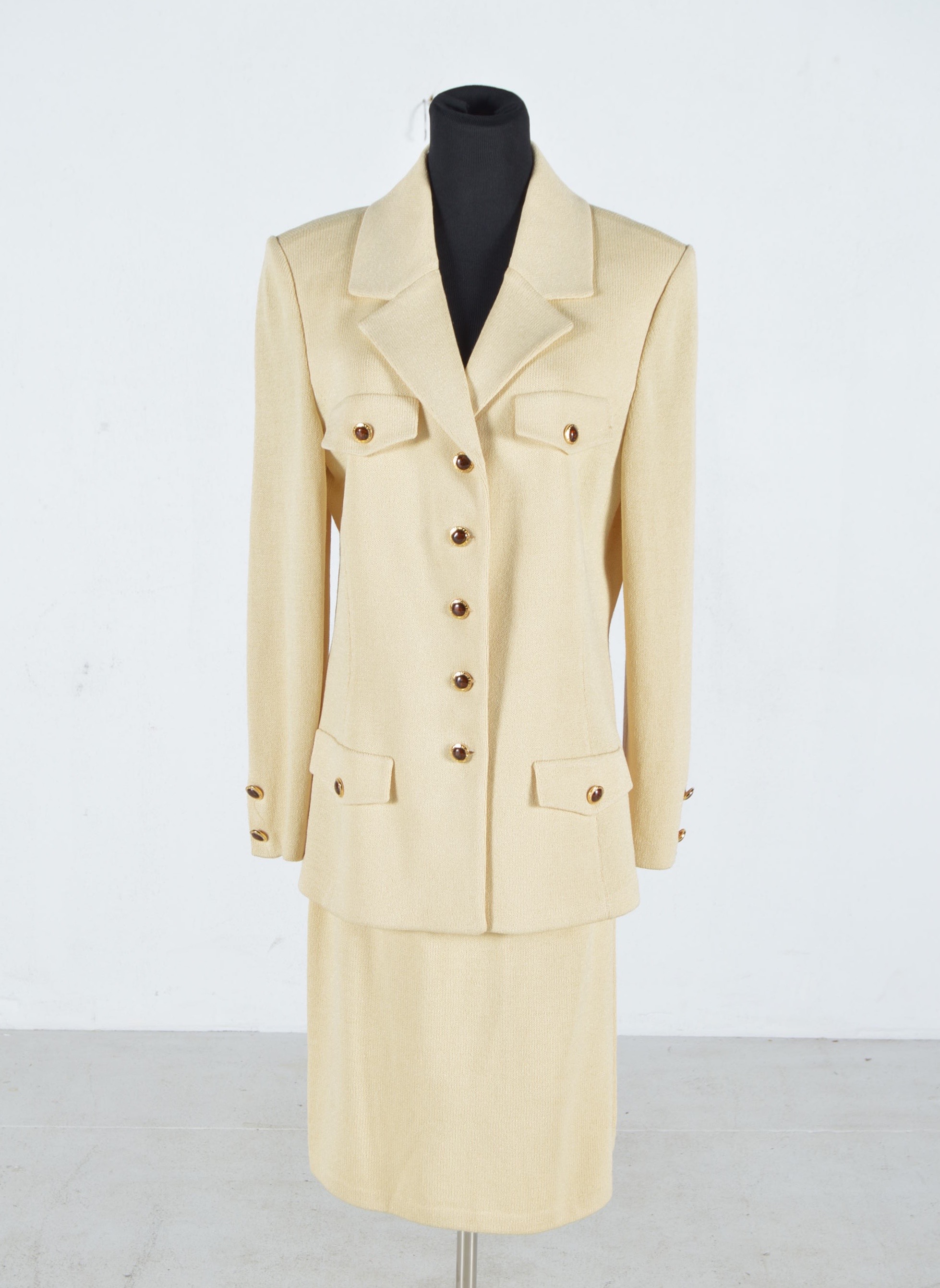 Vintage Clothes for Women