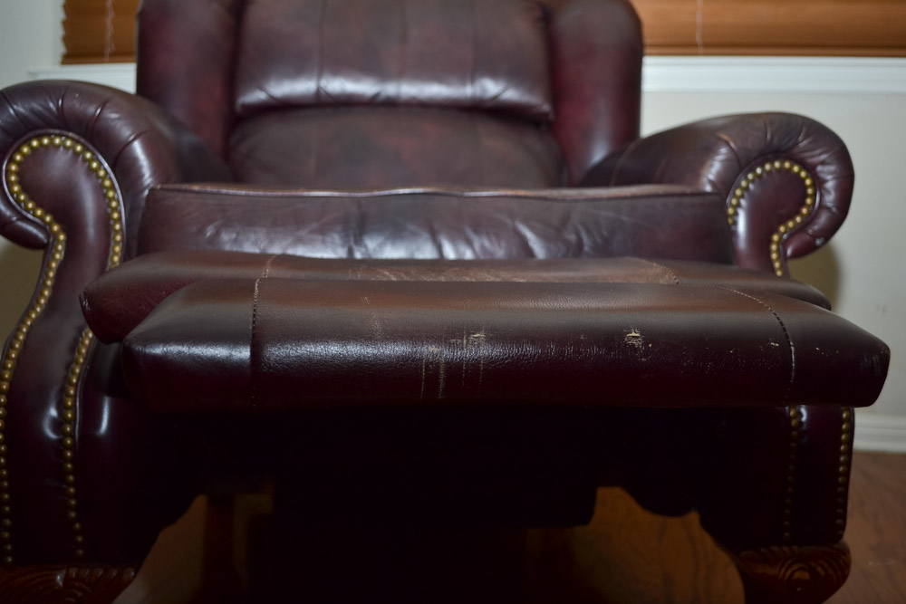 Lay-Z-Boy Buchanan High Leg Recliner with WovenWorkz Throw Blanket