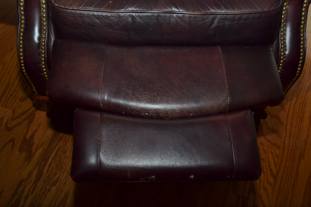 Lay-Z-Boy Buchanan High Leg Recliner with WovenWorkz Throw Blanket