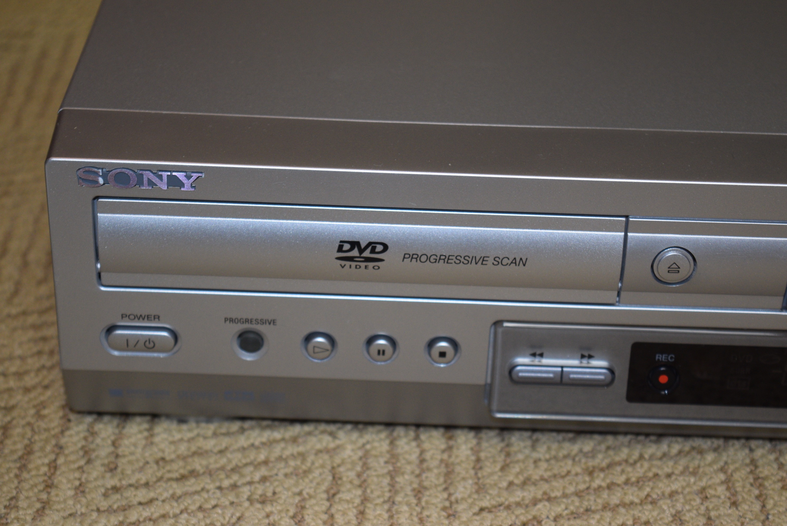 Sony VCR and DVD Player