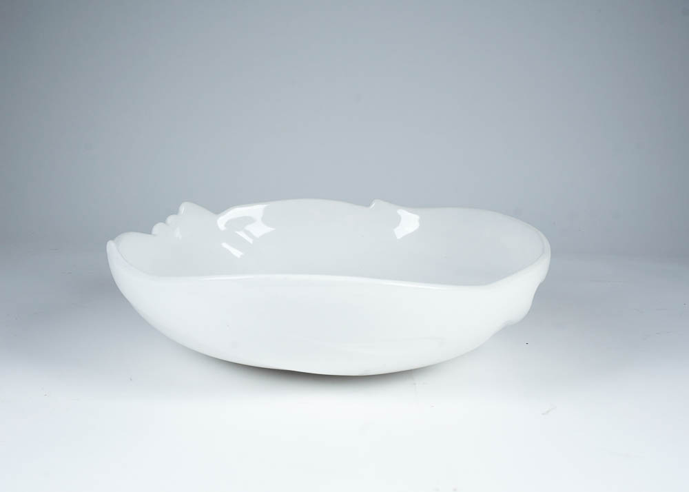 Elegant Presentation-Ware Collection Including Designer Pieces