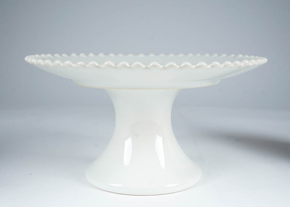 Elegant Presentation-Ware Collection Including Designer Pieces