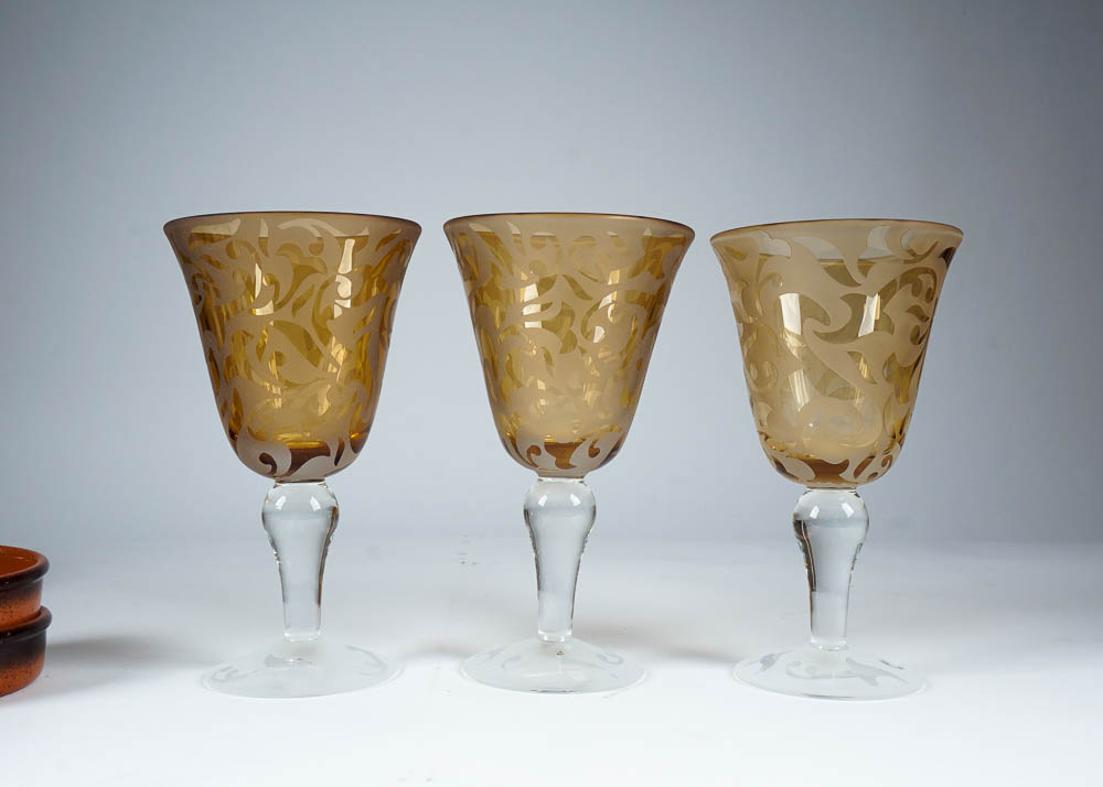 Assorted Presentation-Ware Including Designer Pieces