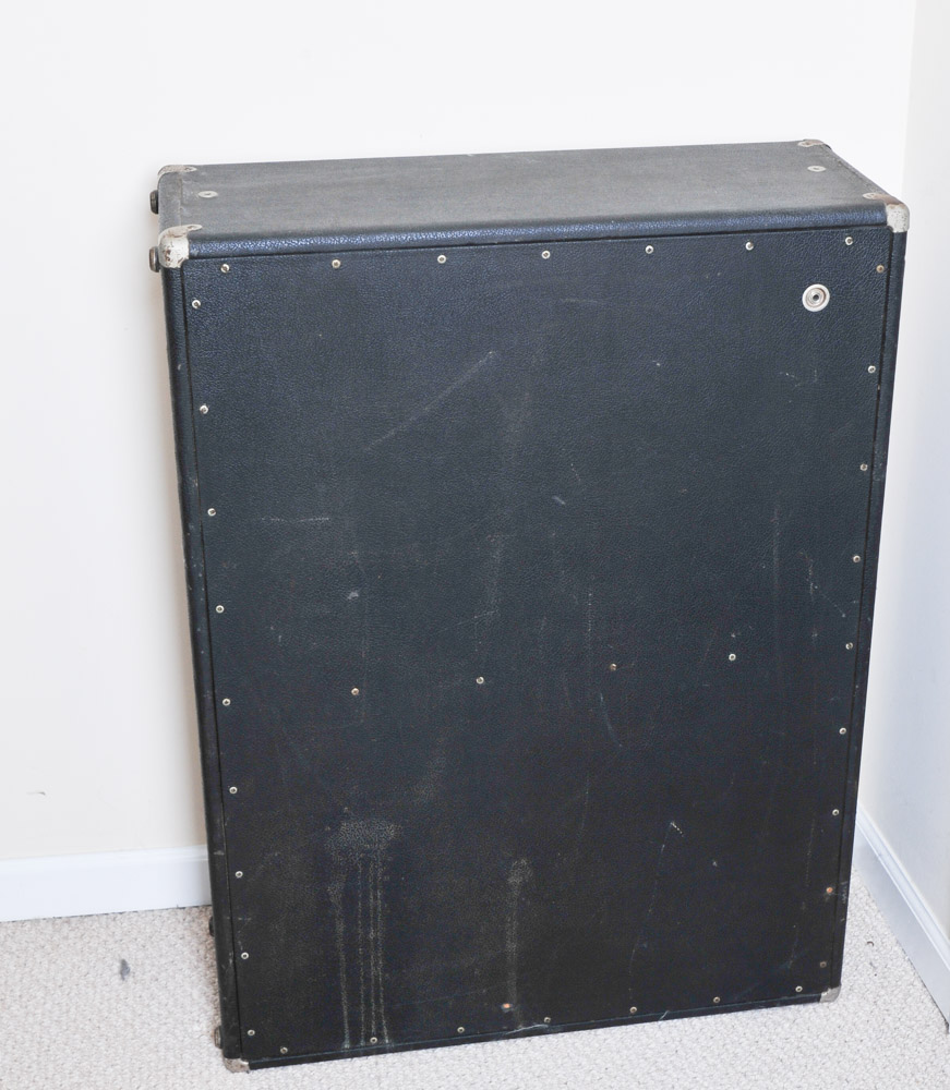 Fender Speaker Cabinet