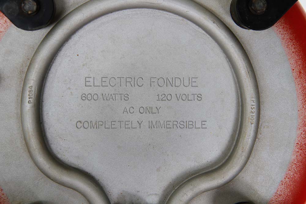 West Bend Electric Fondue Pot