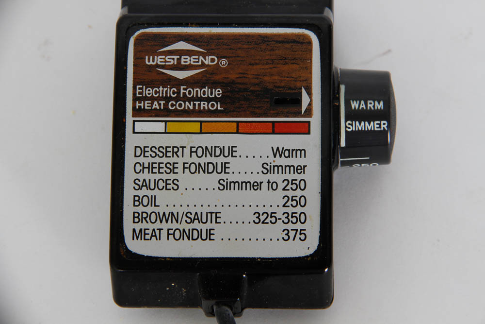West Bend Electric Fondue Pot