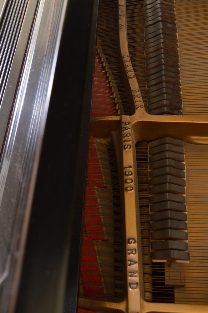 Baldwin Grand Piano with Bench