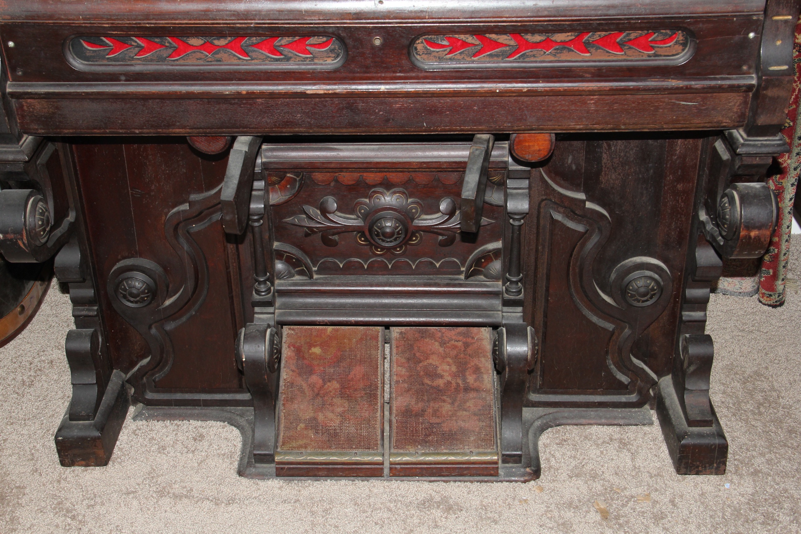 Antique Renaissance Style New England Organ Company Pump Organ