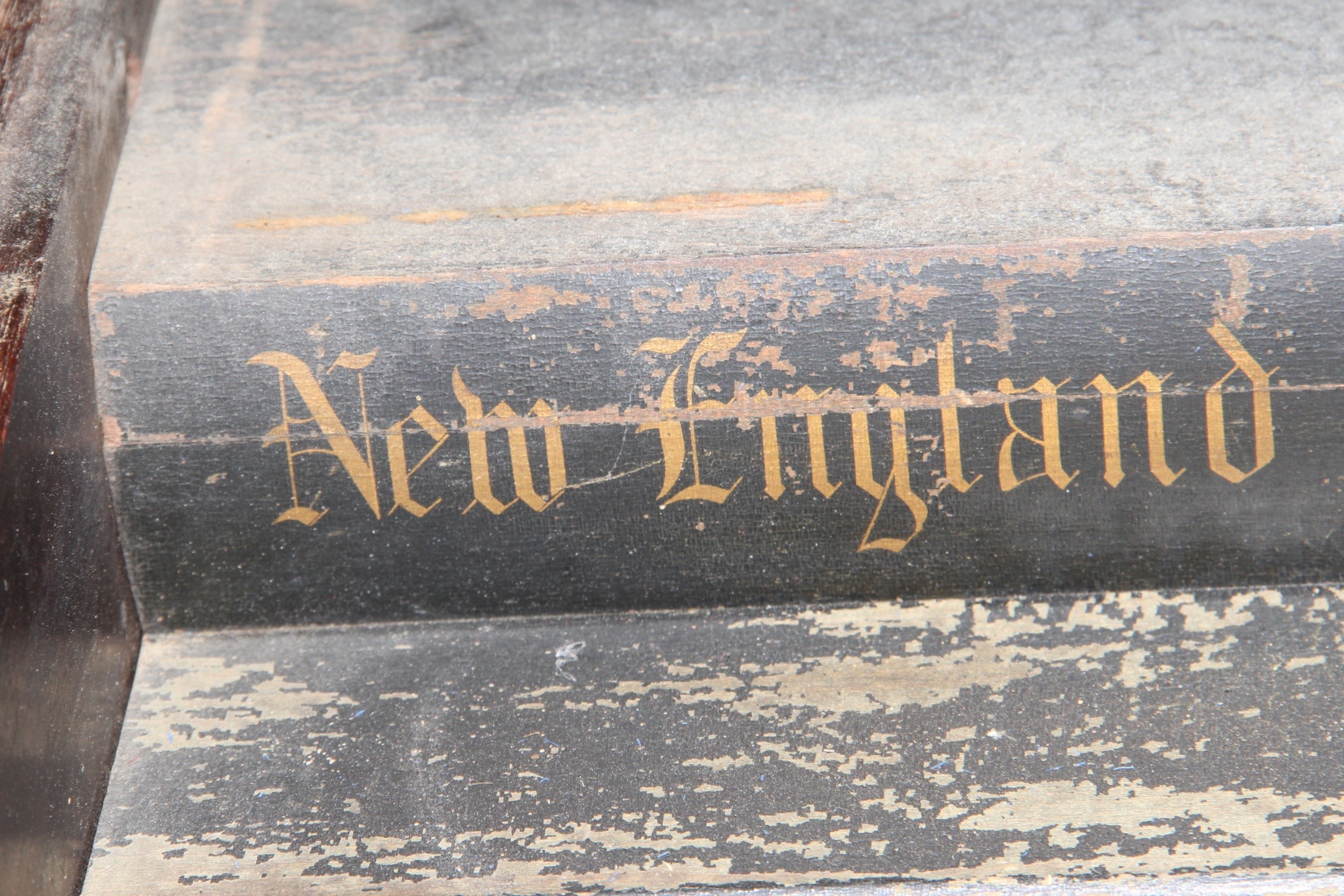 Antique Renaissance Style New England Organ Company Pump Organ