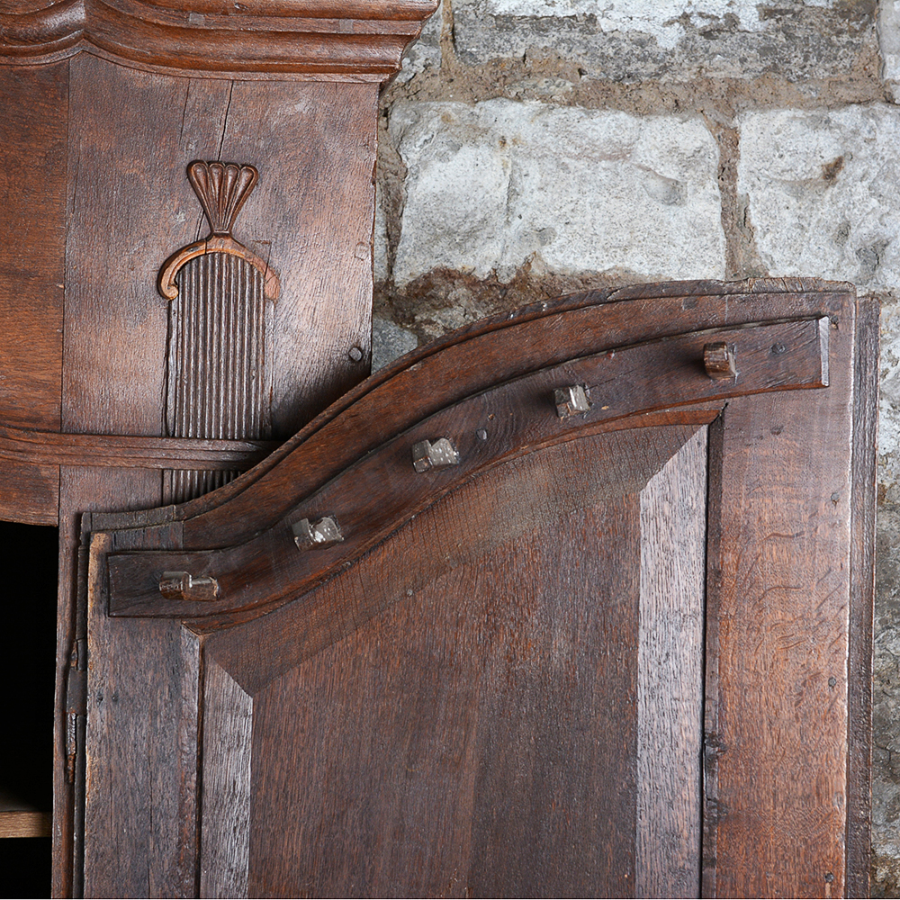 Early 19th Century Antique Oak Wardrobe
