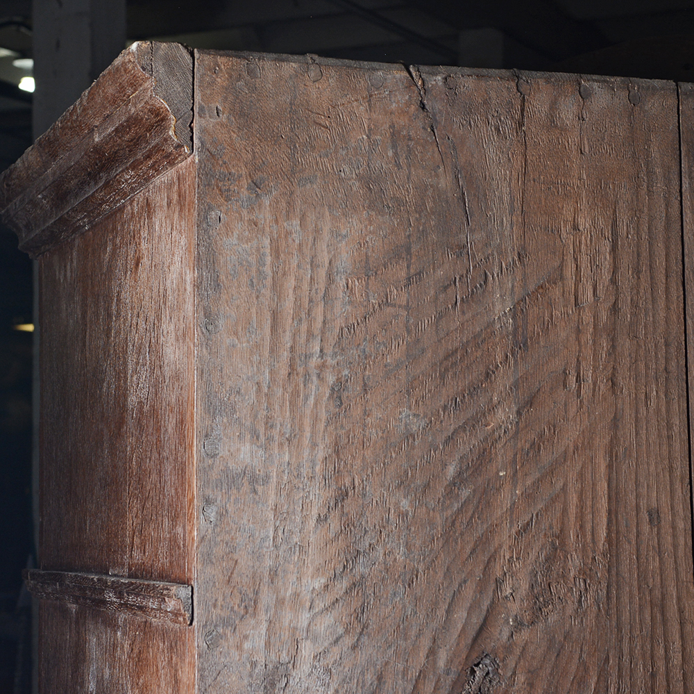 Early 19th Century Antique Oak Wardrobe