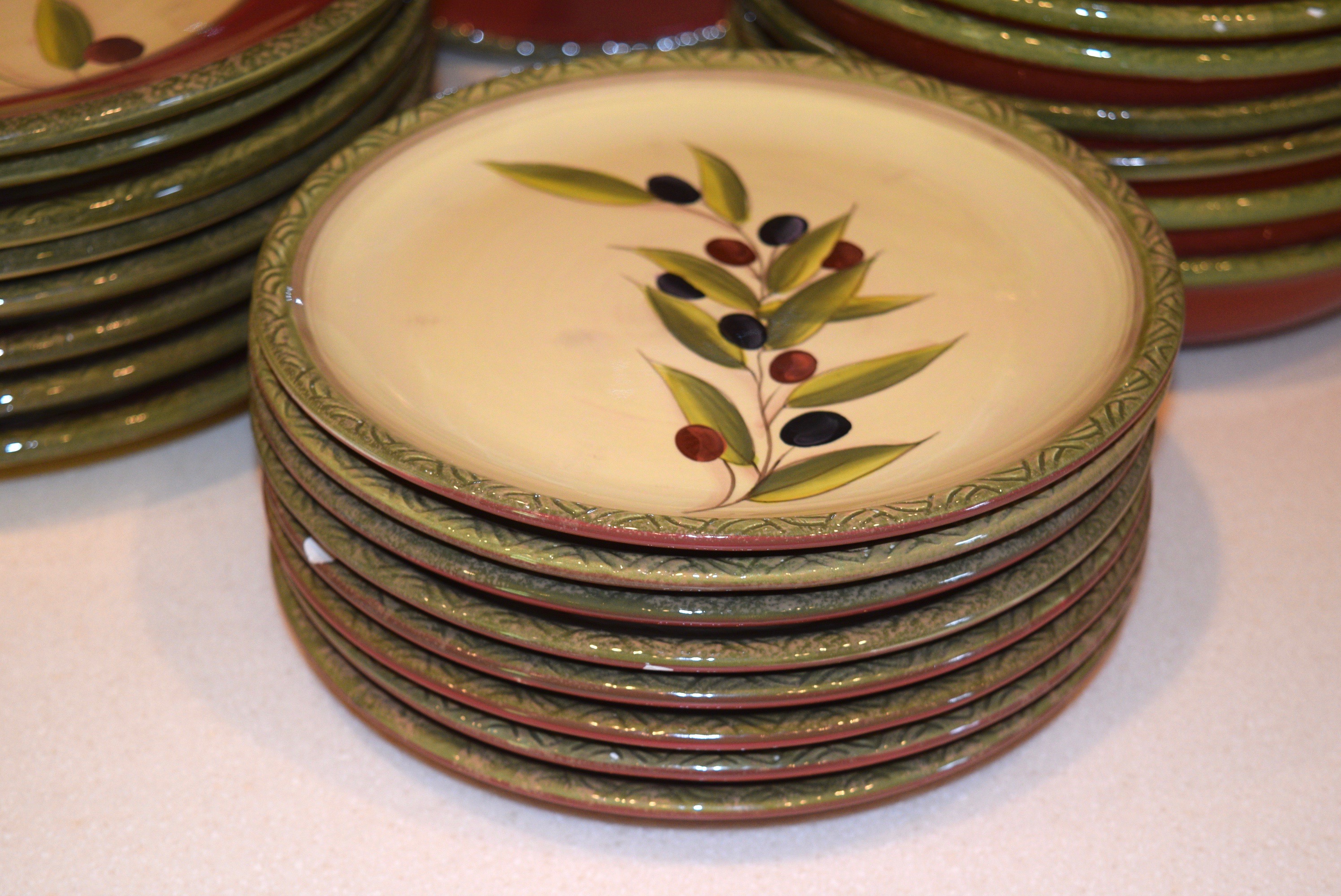 Clay Art 'Antique Olive' Hand Painted Dinnerware