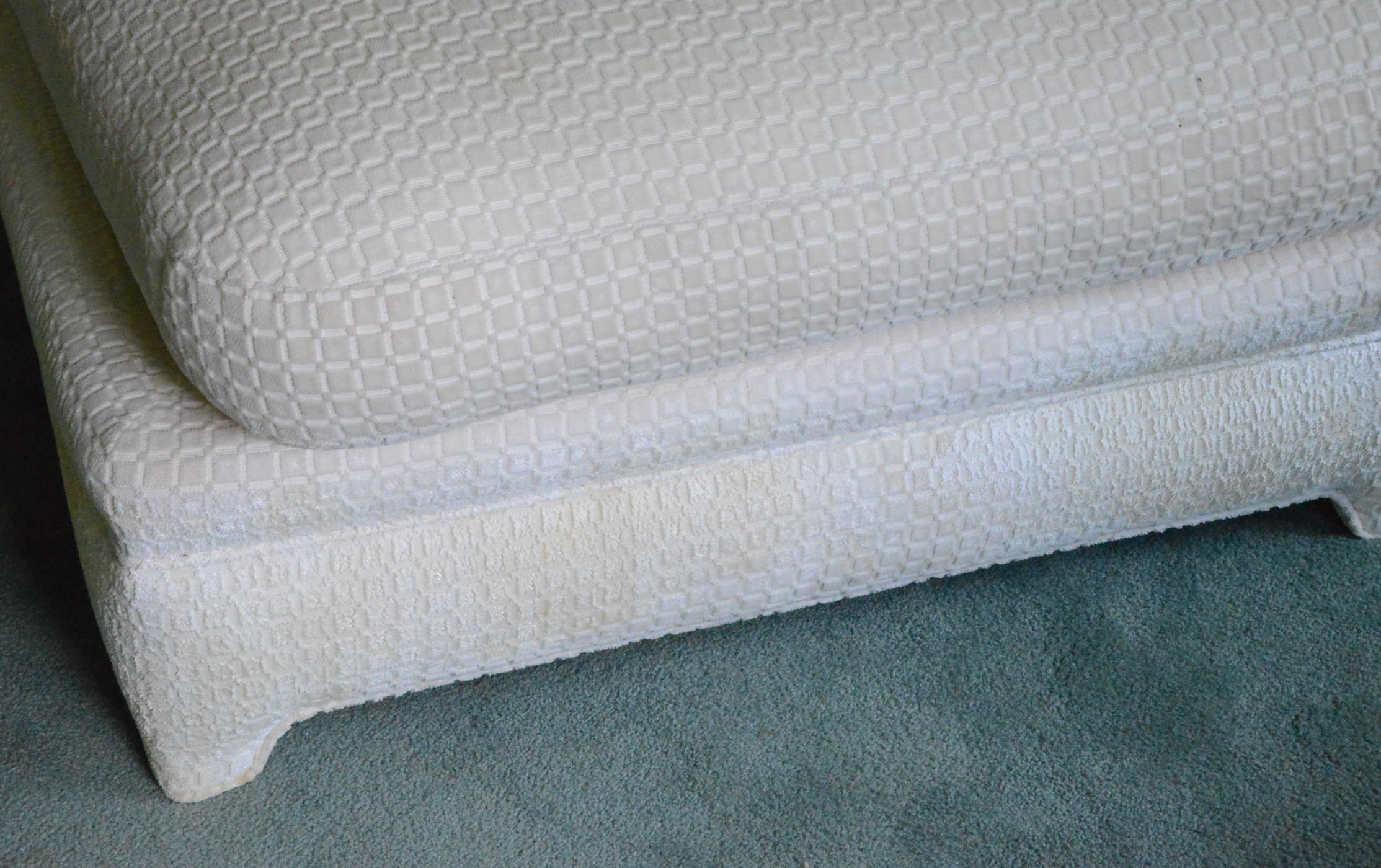 Upholstered Chaise Lounge