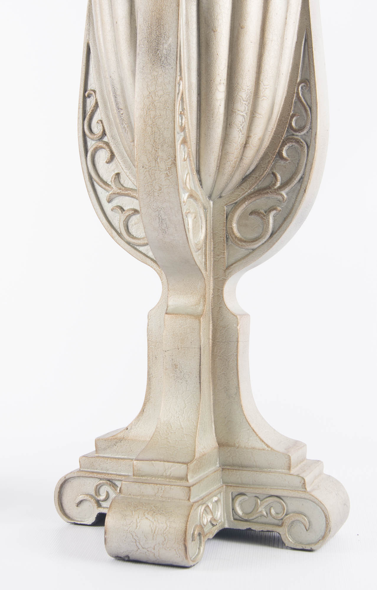 Pair of Serenity Home Fashions Decorative Urns