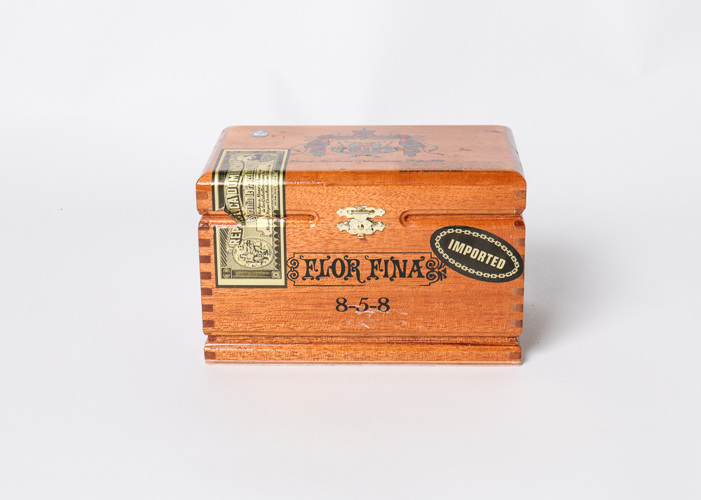 Dominican Republic Wood Cigar Box