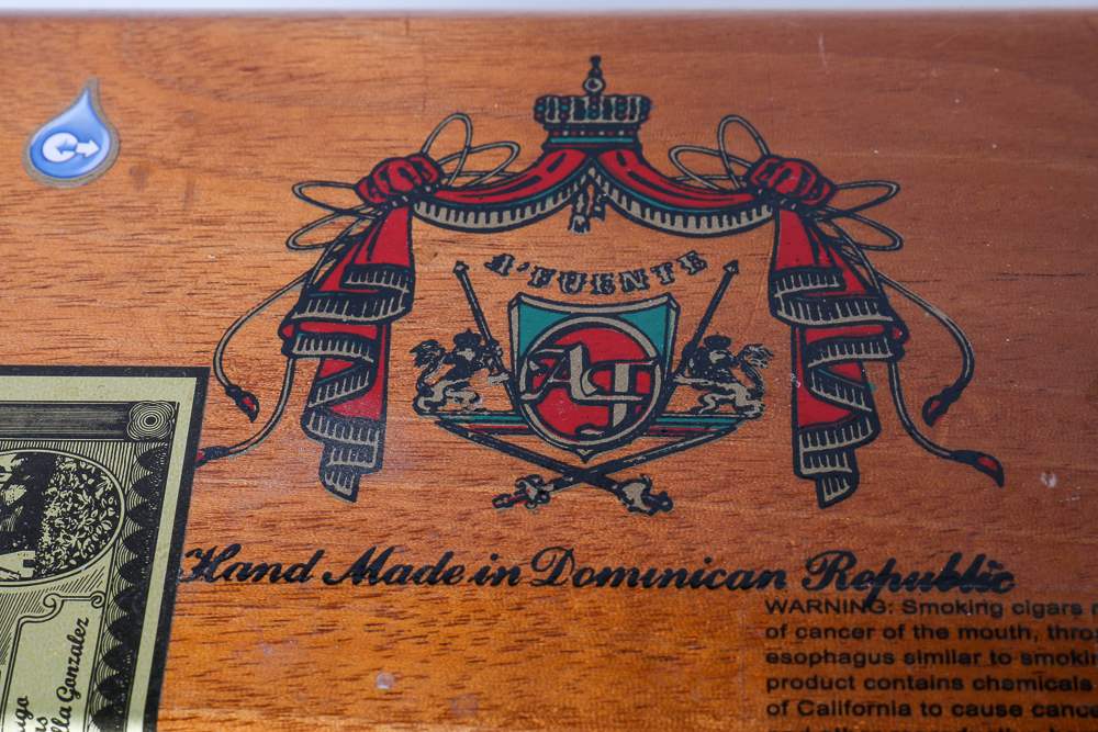 Dominican Republic Wood Cigar Box