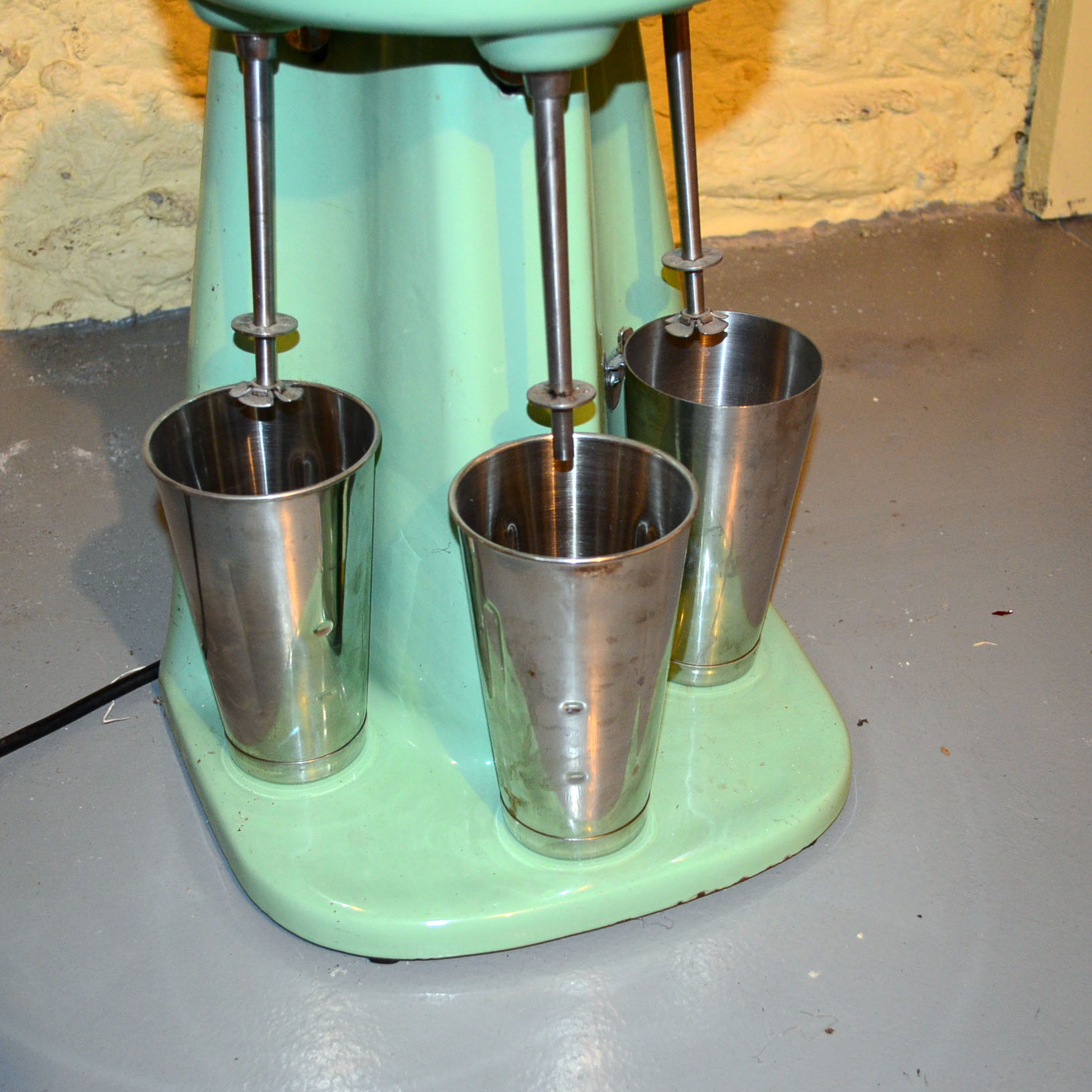 1940s Hamilton Beach Malt Machine