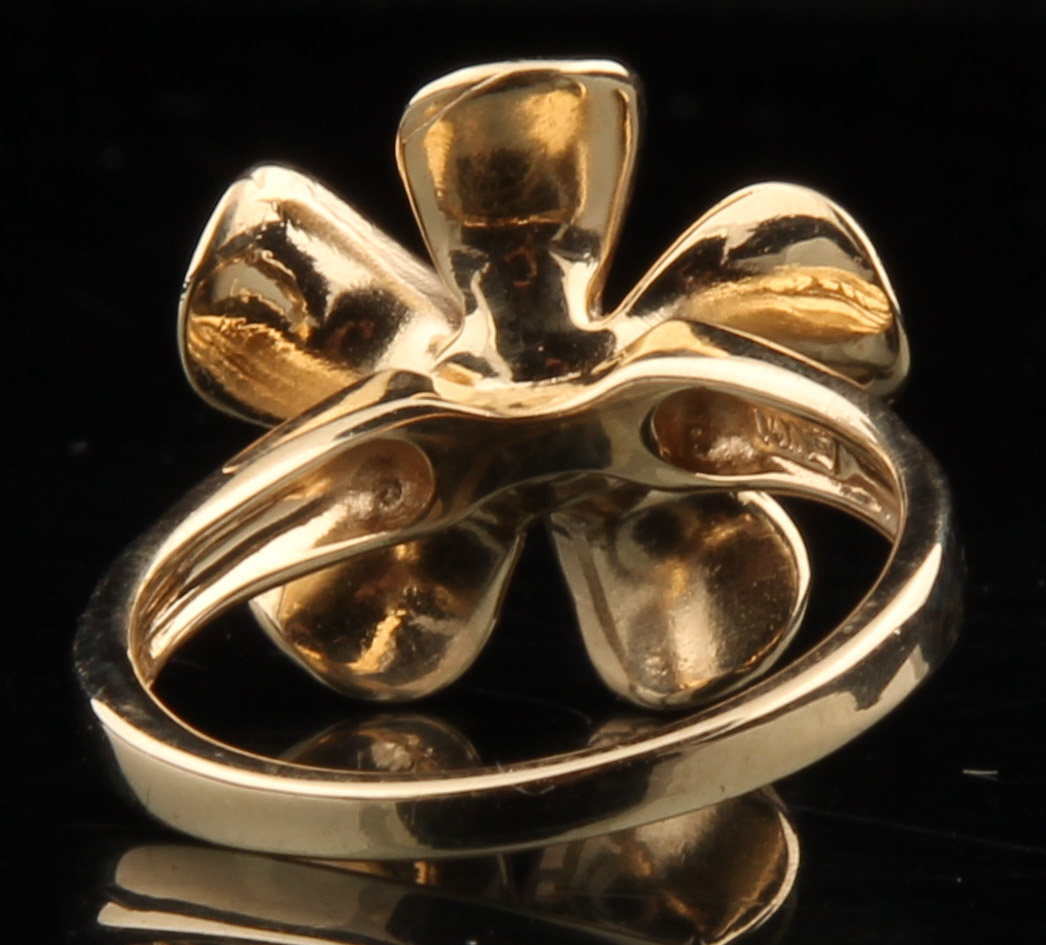 14K Yellow Gold Flower Ring