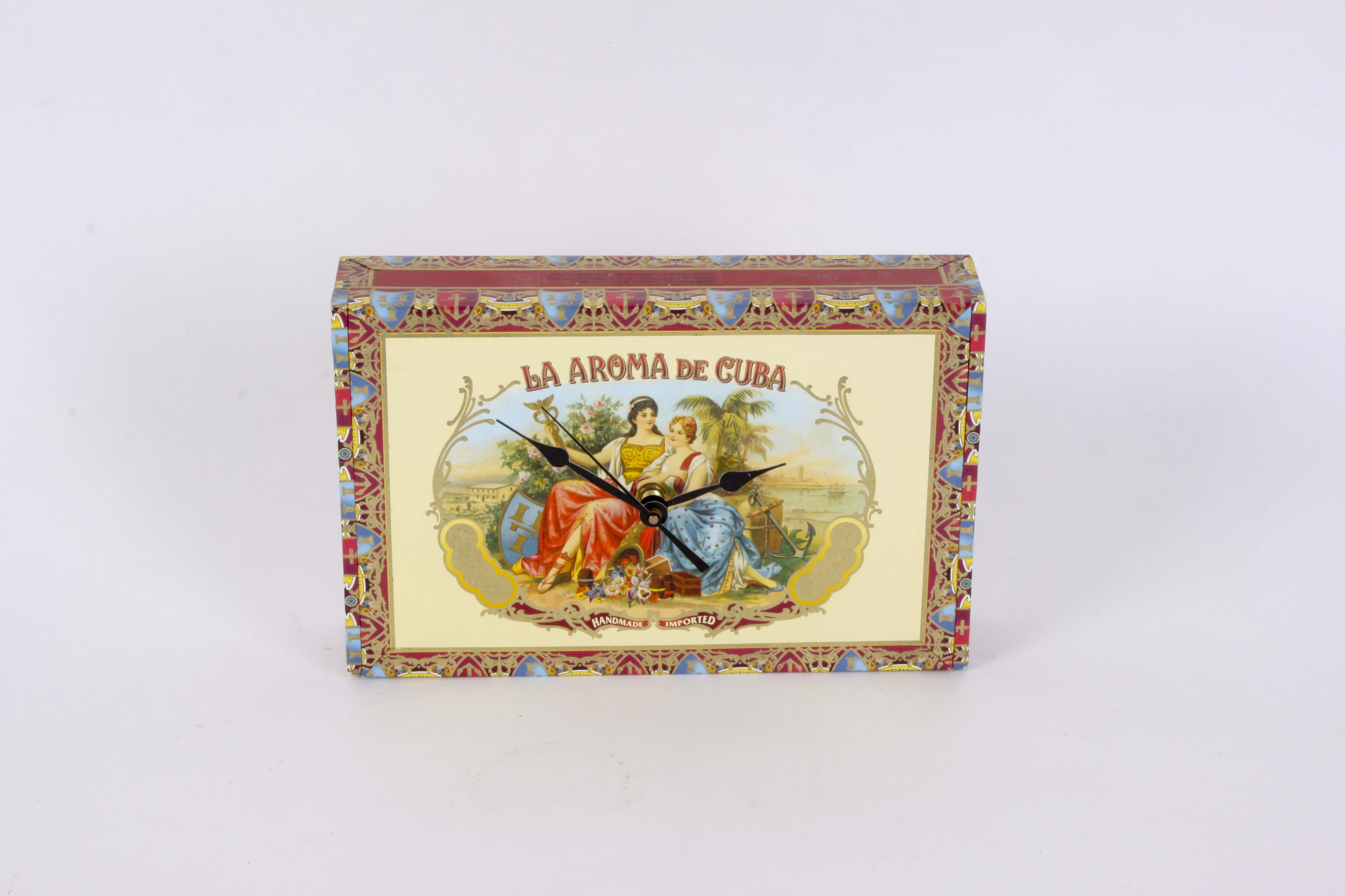 La Aroma de Cuba Cigar Box Clock