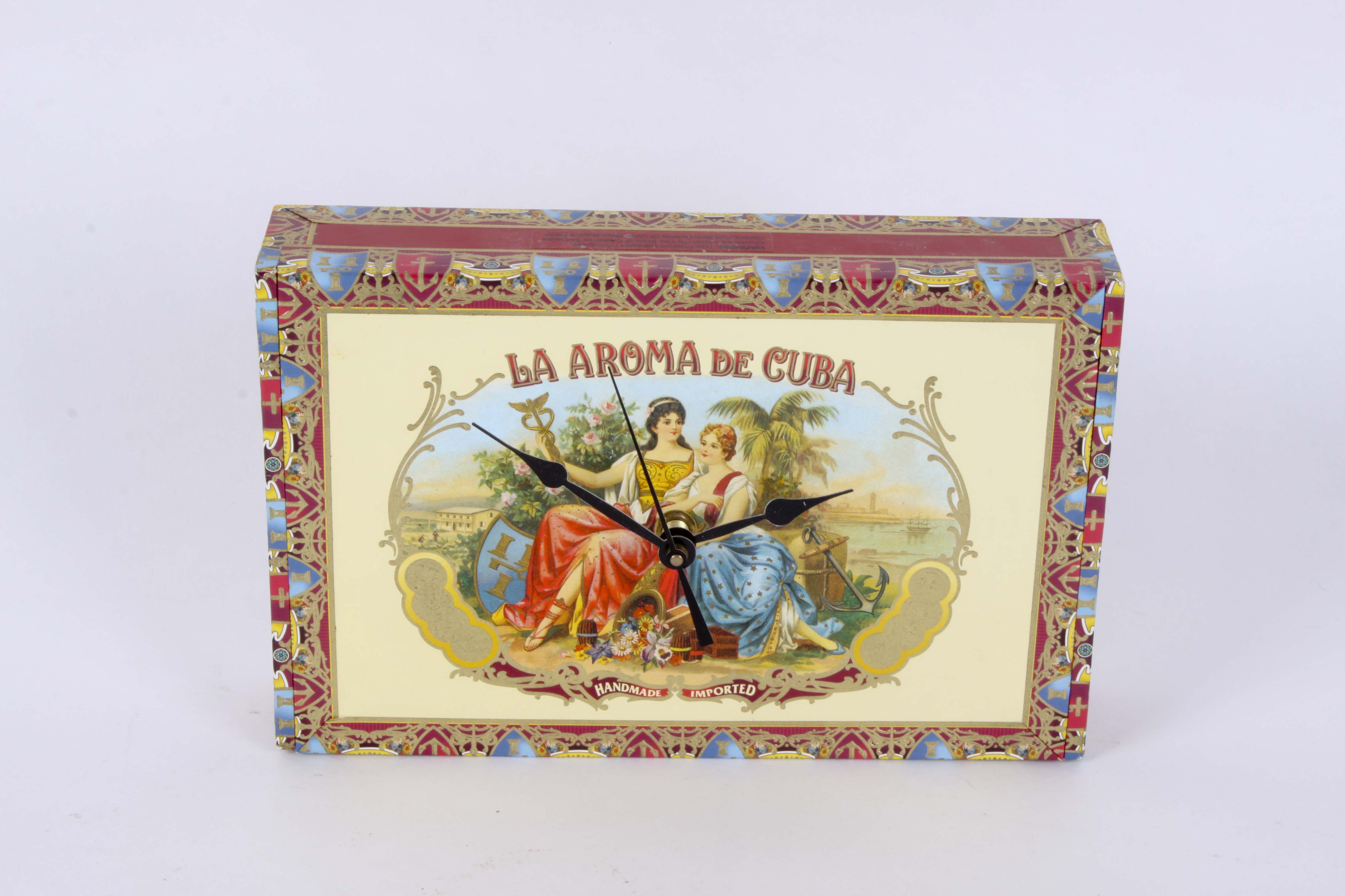 La Aroma de Cuba Cigar Box Clock