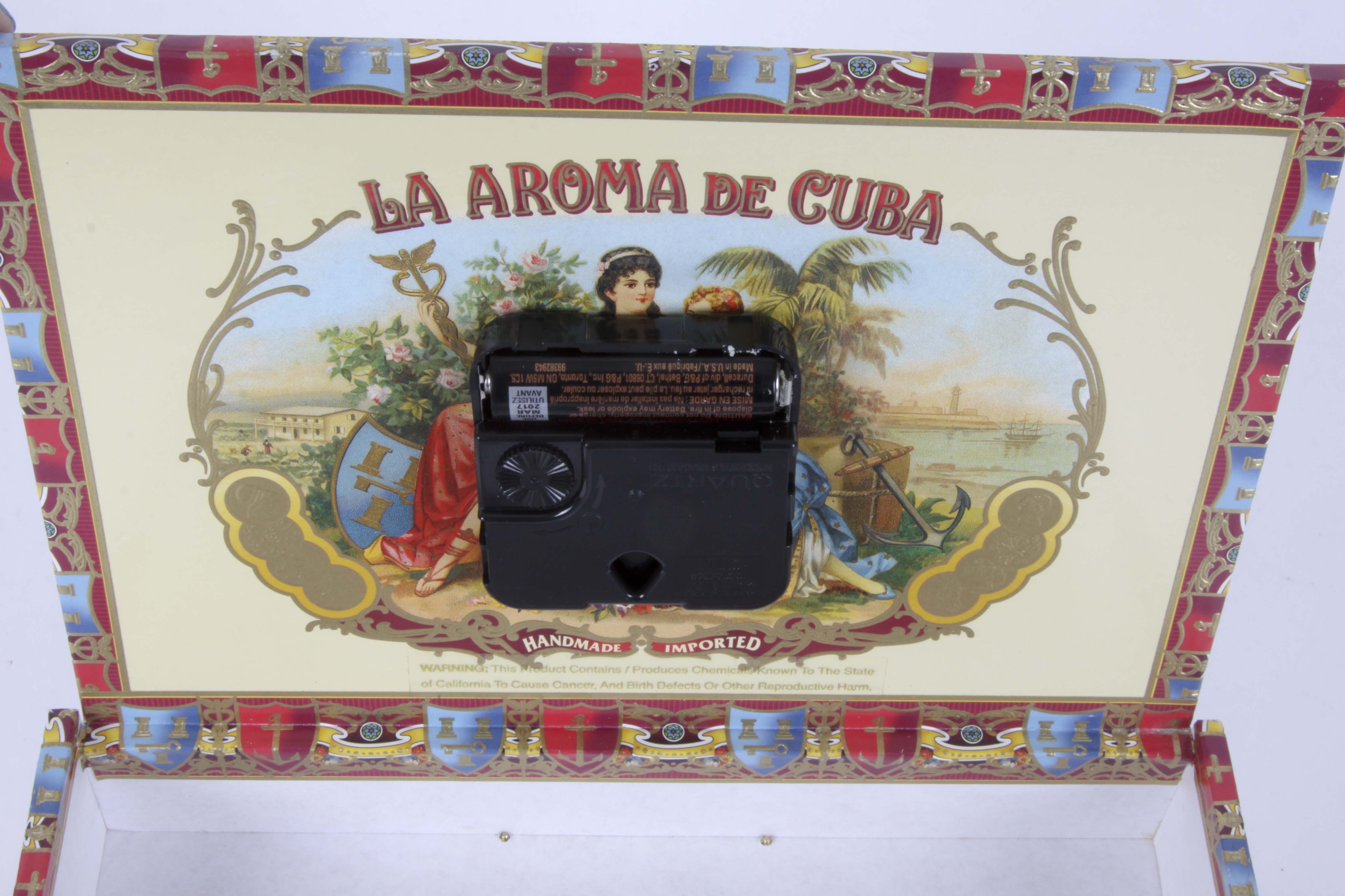 La Aroma de Cuba Cigar Box Clock