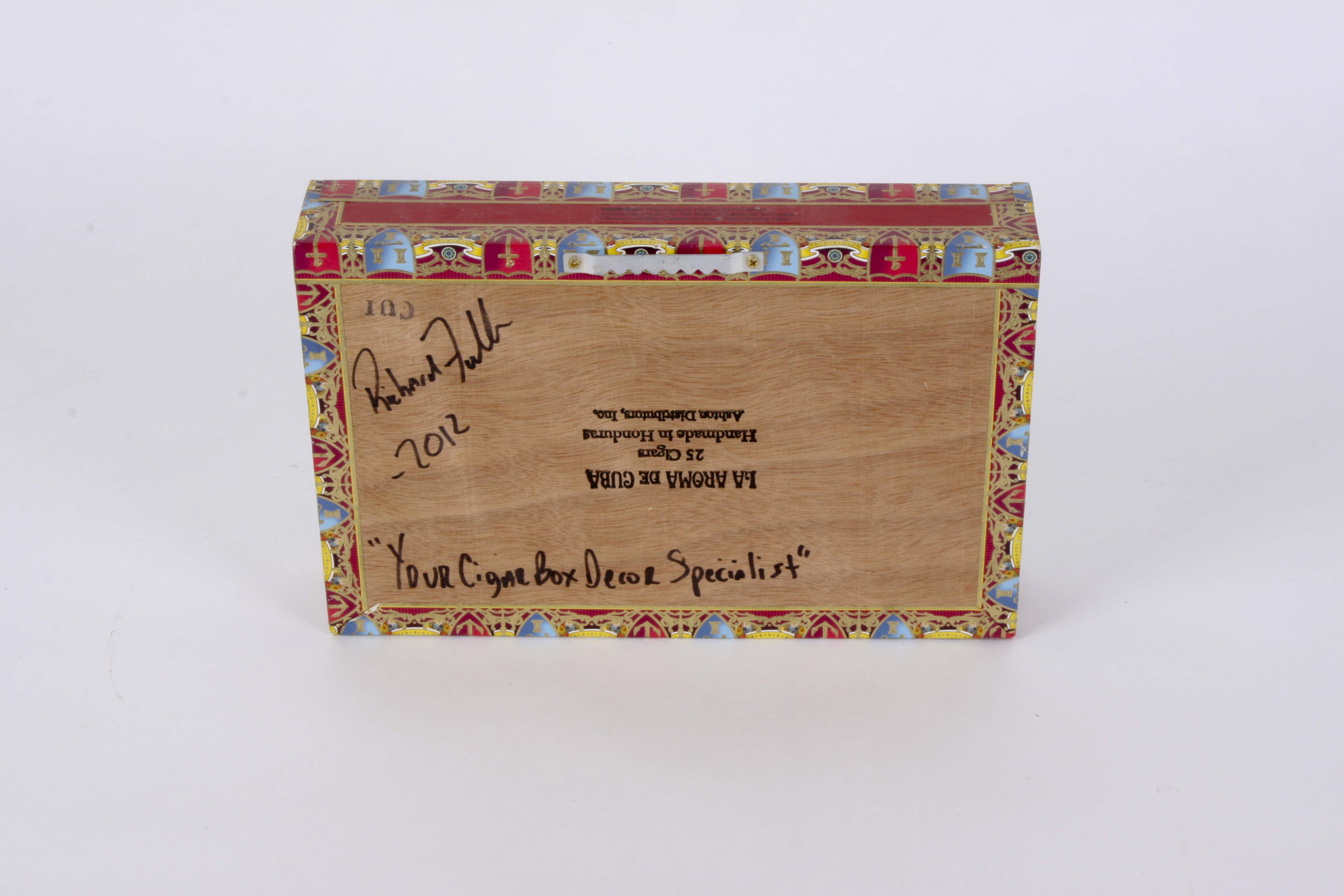 La Aroma de Cuba Cigar Box Clock