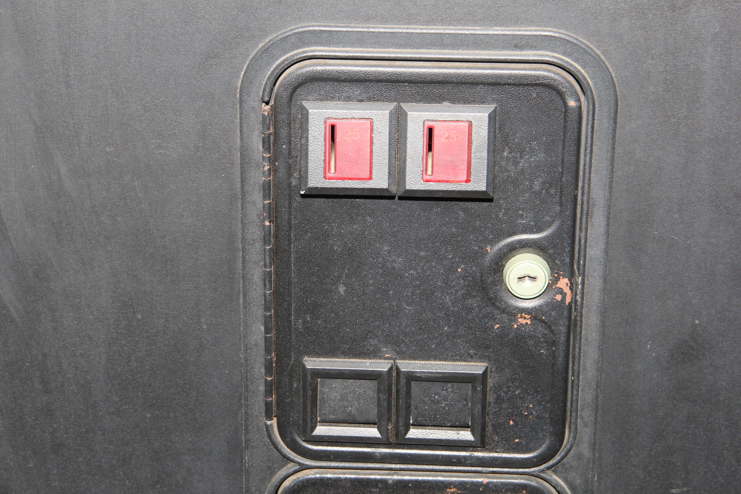 Vintage Atari Gravitar Arcade Cabinet