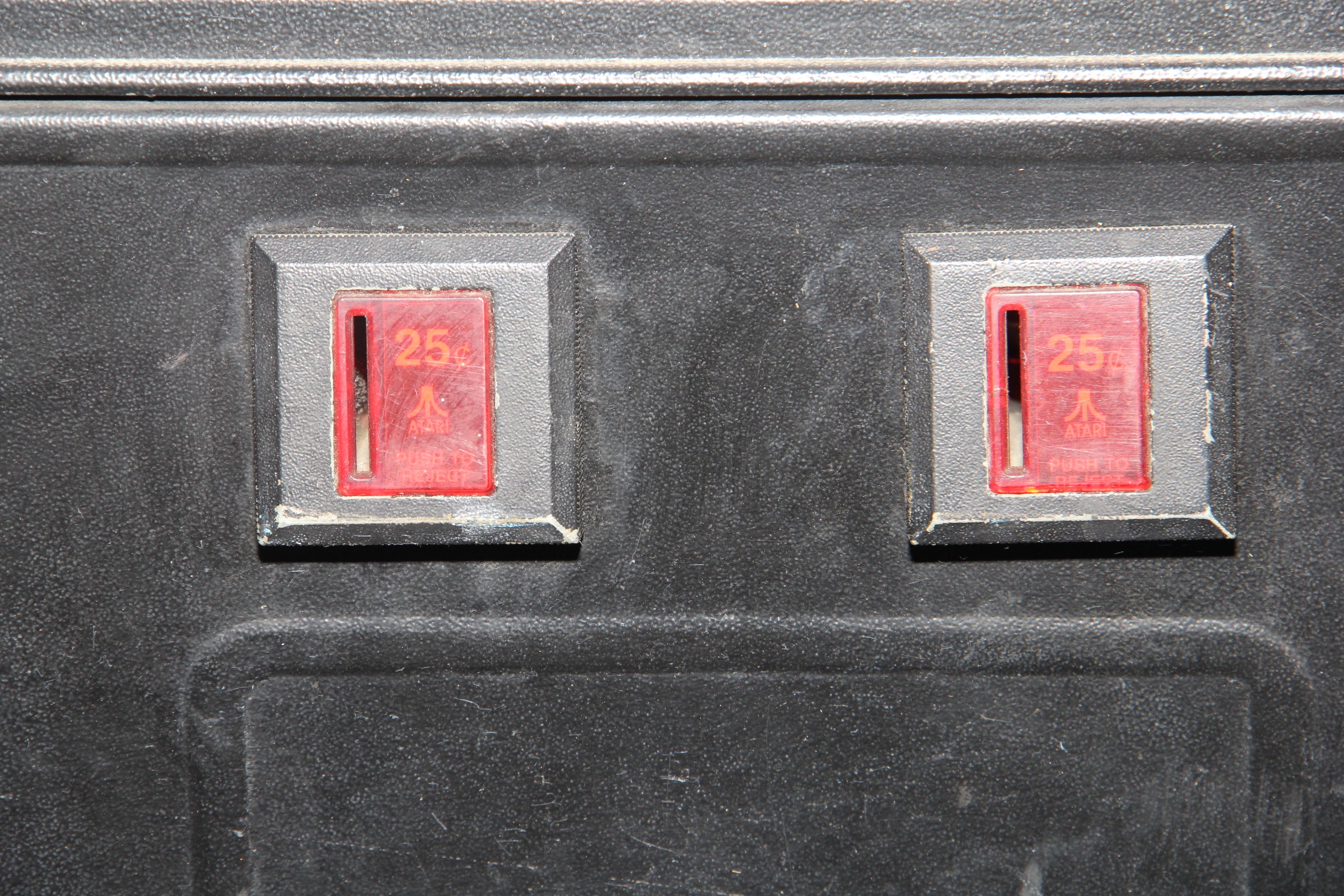 Vintage Atari Battlezone Arcade Cabaret