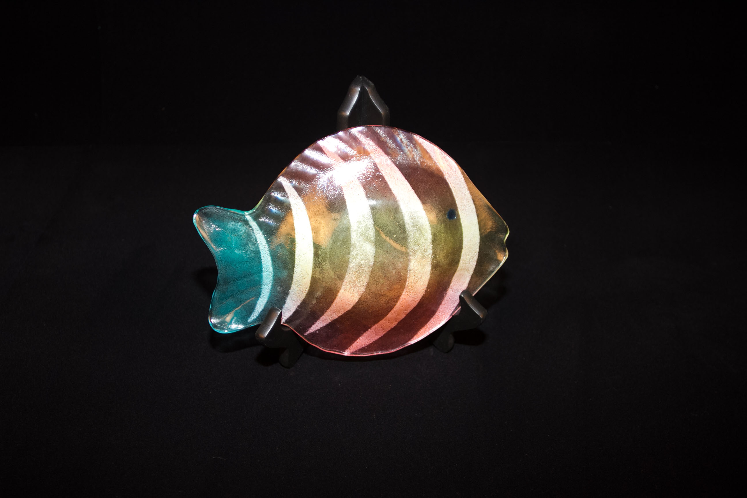 Colorful Glass Fish Trays