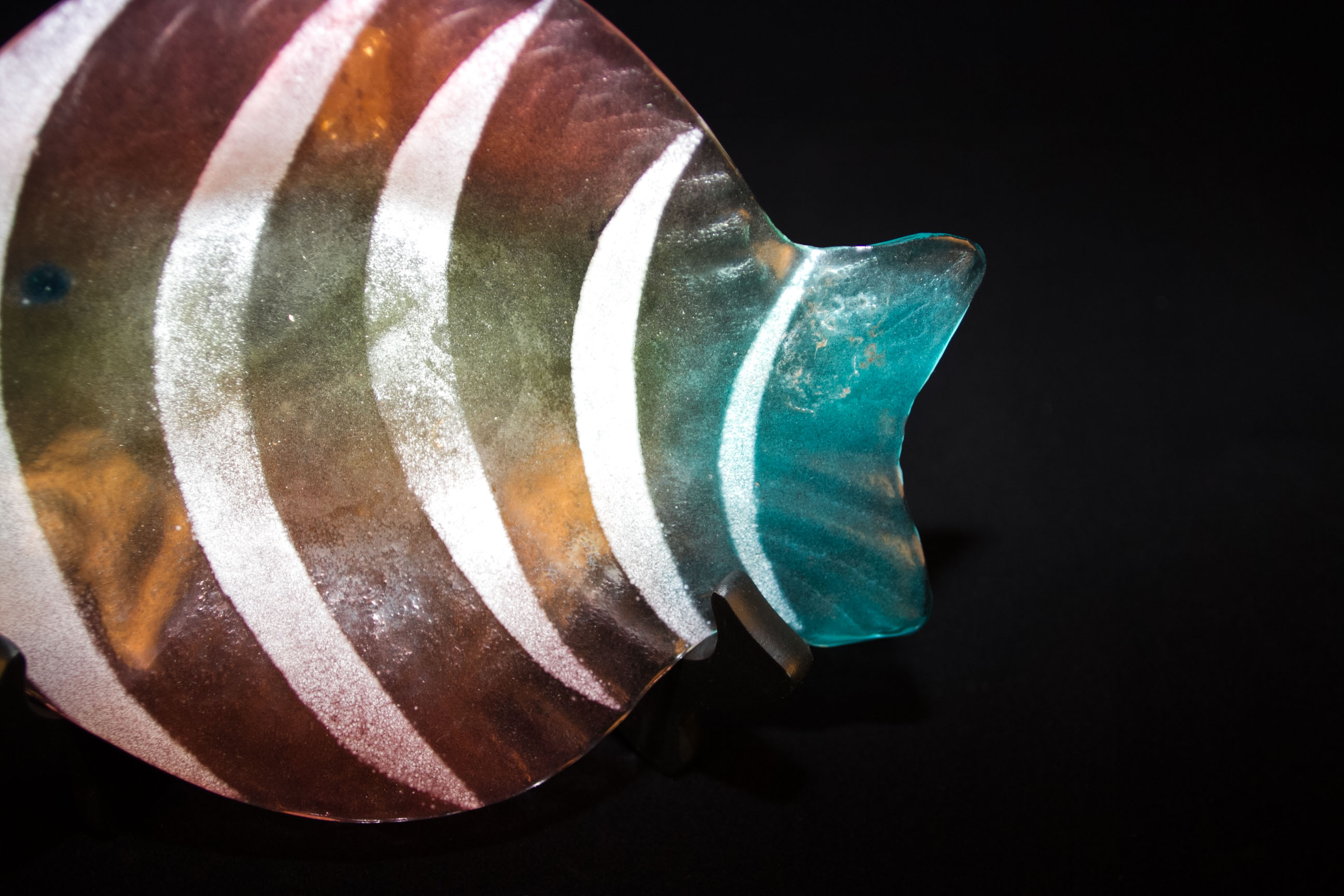 Colorful Glass Fish Trays