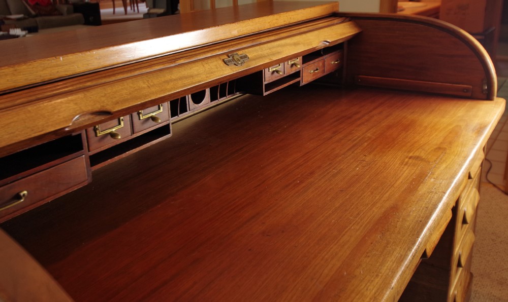 Doten Dunton Roll Top Desk