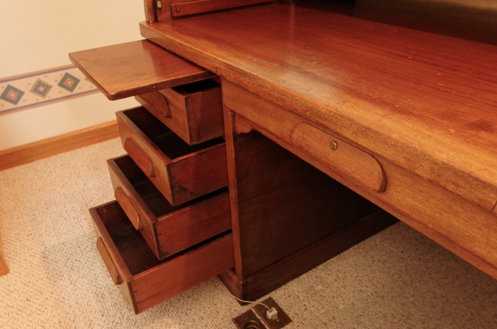 Doten Dunton Roll Top Desk