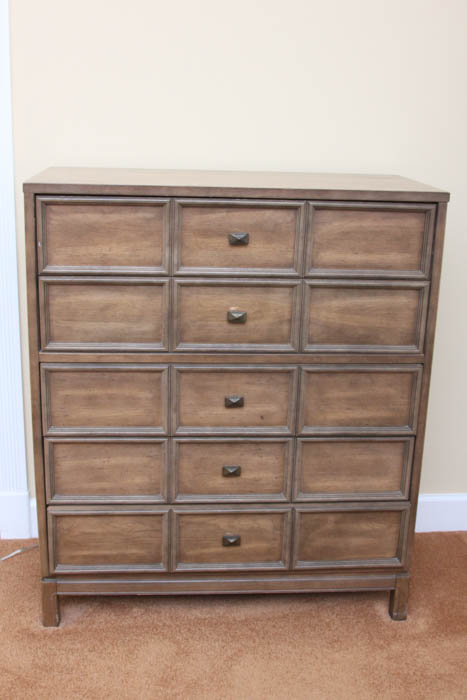 Contemporary Chest of Drawers