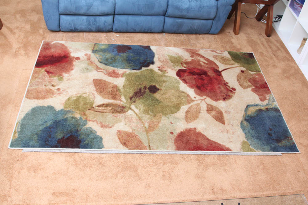 Machine Made "Watercolor Floral" Area Rug