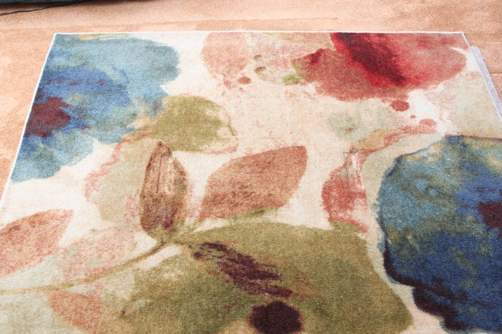 Machine Made "Watercolor Floral" Area Rug