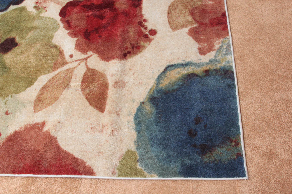Machine Made "Watercolor Floral" Area Rug