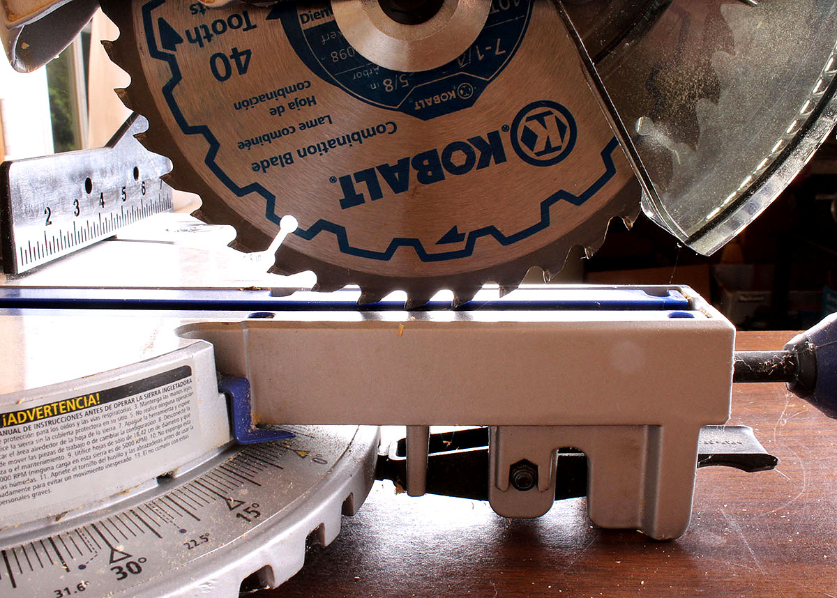 Kobalt 7 1/4" Sliding Compound Miter Saw with Laser Guide