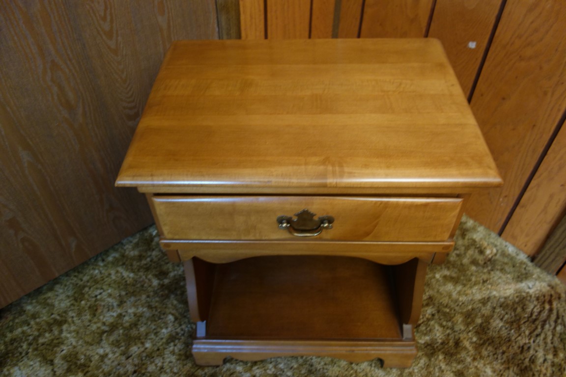 Mid Century Kroehler Bedroom Set
