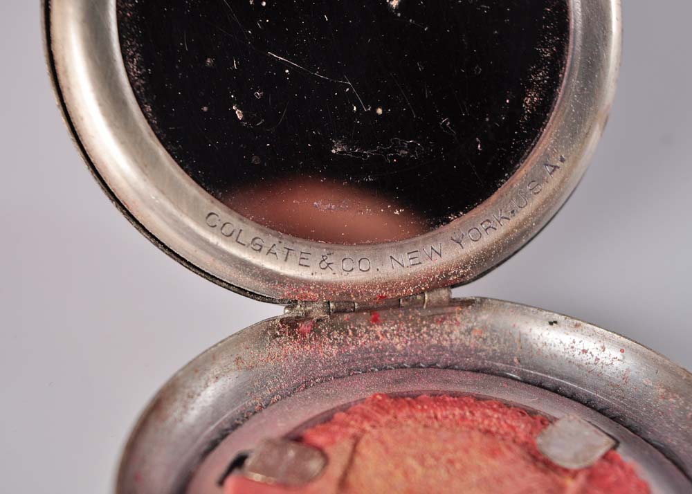 Vintage Silvertone Colgate Compact