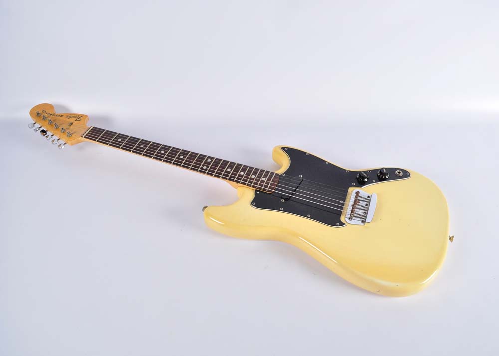 Fender Musicmaster Electric Guitar