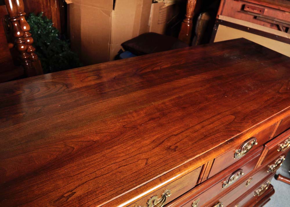 Kling Colonial Dresser