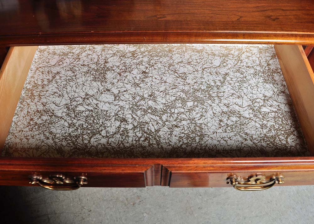 Kling Colonial Dresser