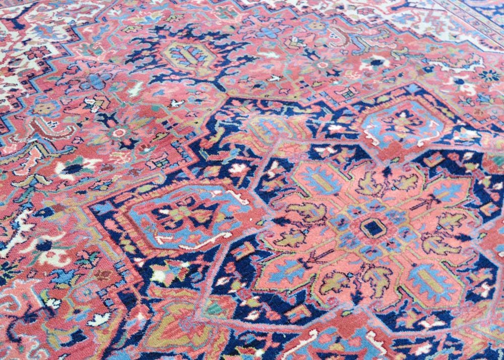 Large Machine-Made Heriz Area Rug