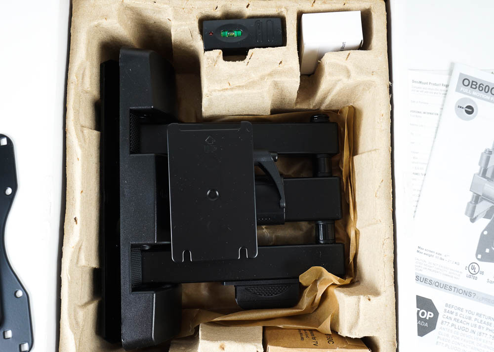 Full Motion Flat Panel TV Mount