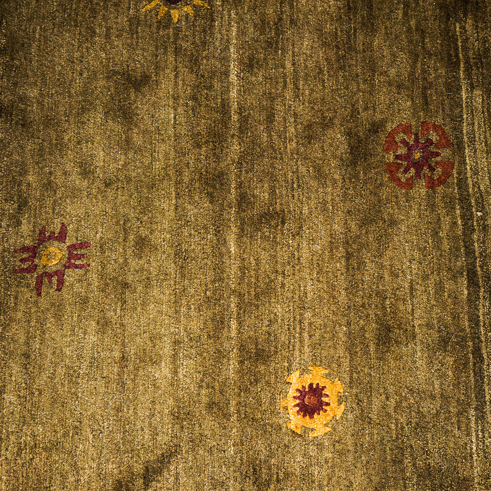 Hand Knotted Neutral Nepalese Area Rug