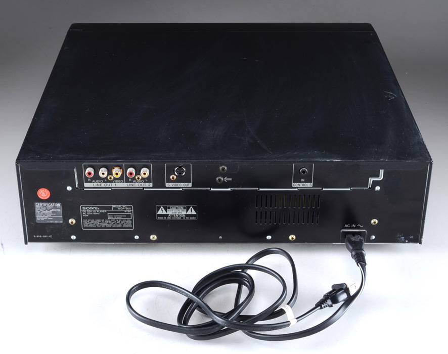 Sony MDP-500 LaserDisc Player With Movies