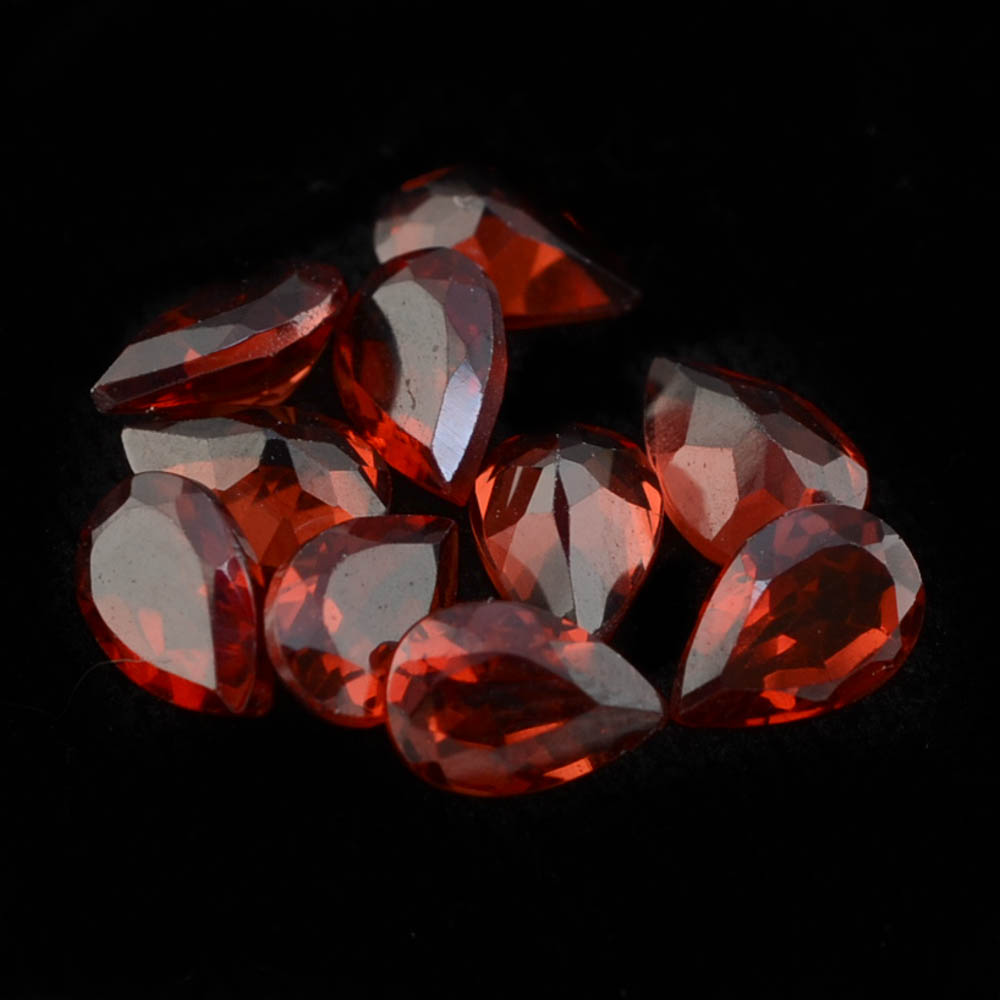 Loose Garnet Gemstones