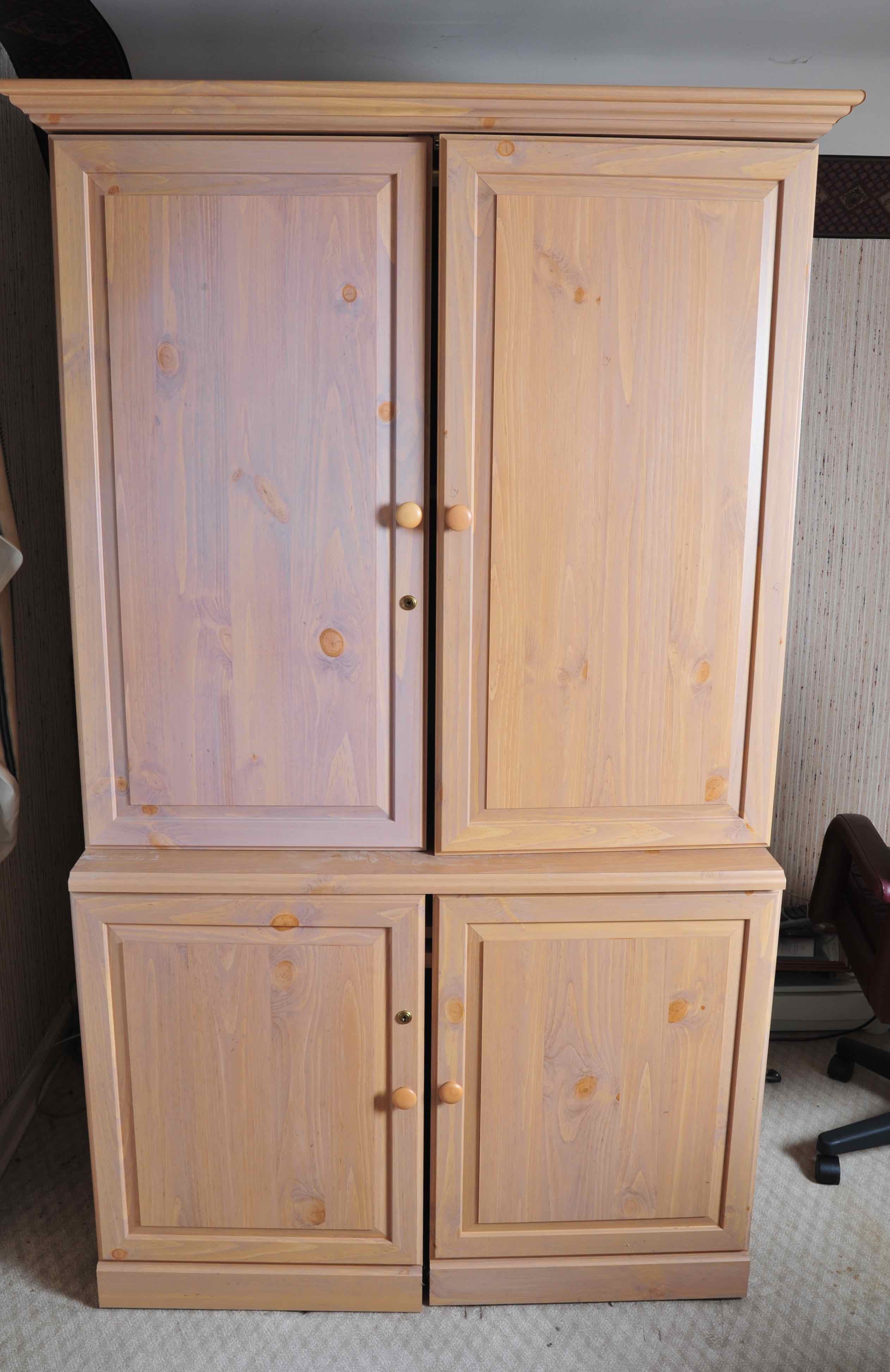 Sauder Furniture Hideaway Desk