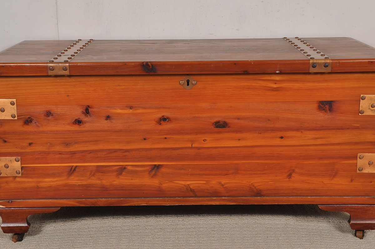 Standard Line Cedar Chest with Copper Straps